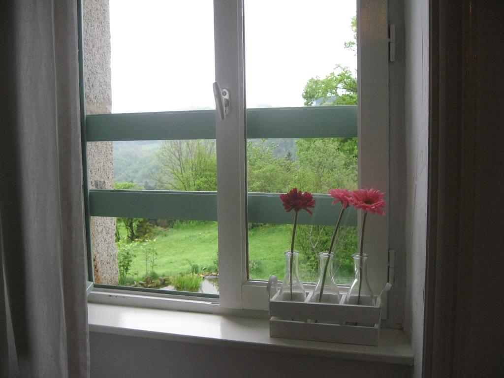 Chambres D'Hotes Le Besset Thiers Quarto foto