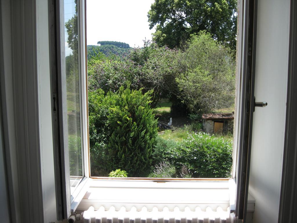 Chambres D'Hotes Le Besset Thiers Quarto foto