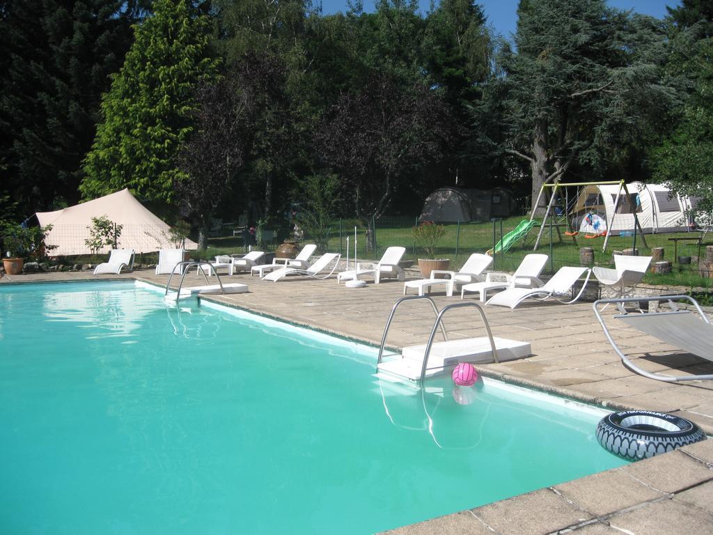 Chambres D'Hotes Le Besset Thiers Exterior foto