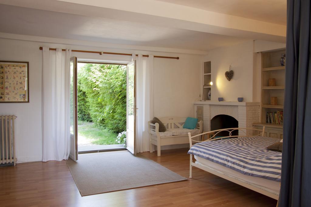 Chambres D'Hotes Le Besset Thiers Quarto foto
