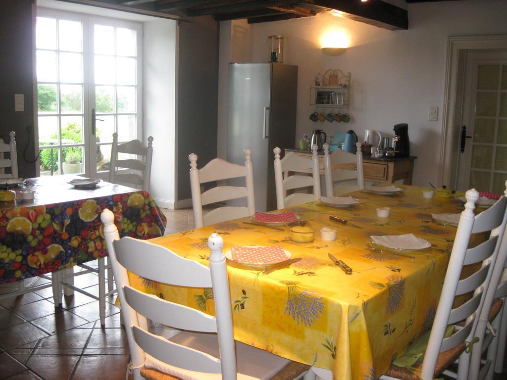Chambres D'Hotes Le Besset Thiers Exterior foto